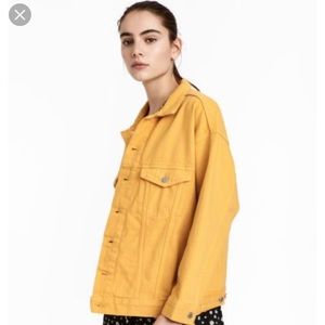 H&M oversized denim jacket 🧥🌟